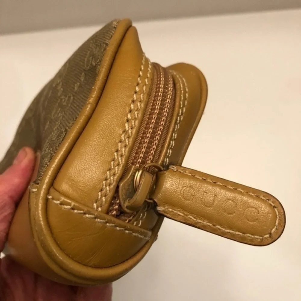 Gucci gg monogram cosmetic bag case